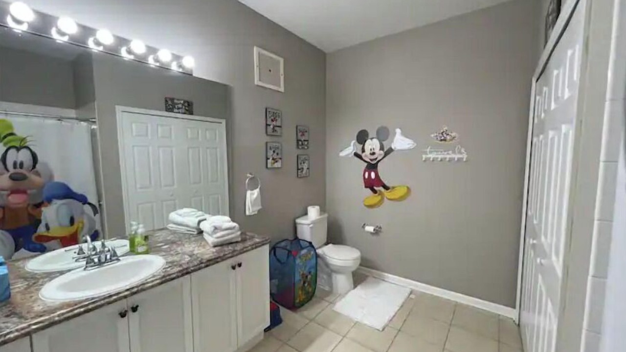 Photo of Bathroom in Windsor Palms