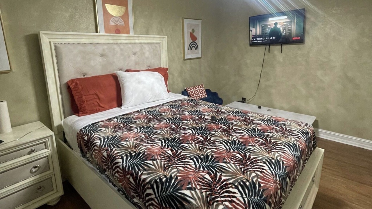 Photo of Bedroom in Florida Center
