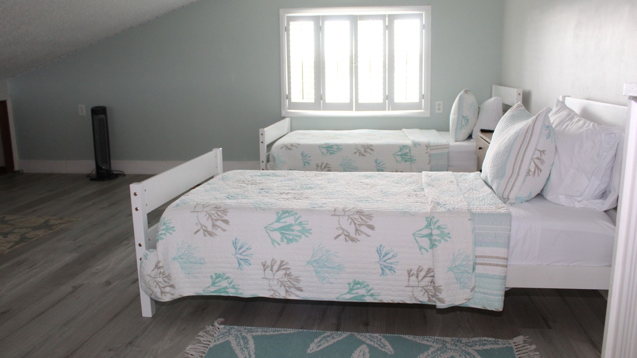 Photo of Bedroom in Indian Waterways