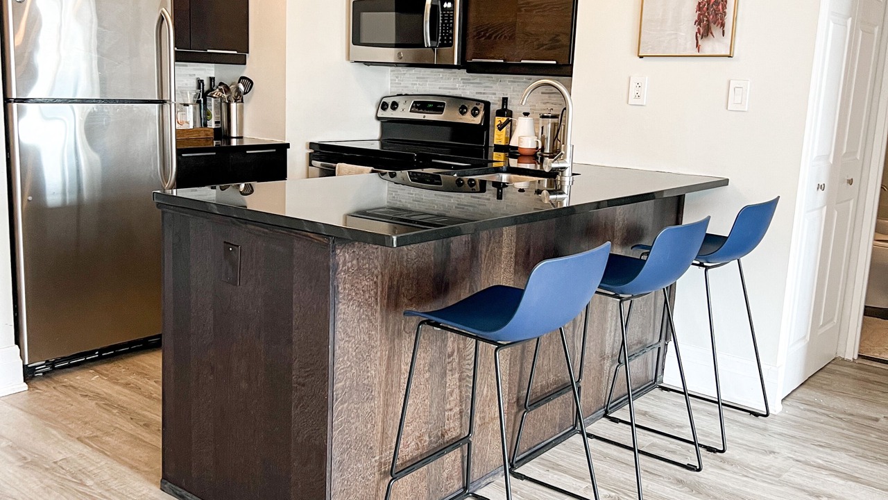 Photo of Kitchen in Church and Wellesley