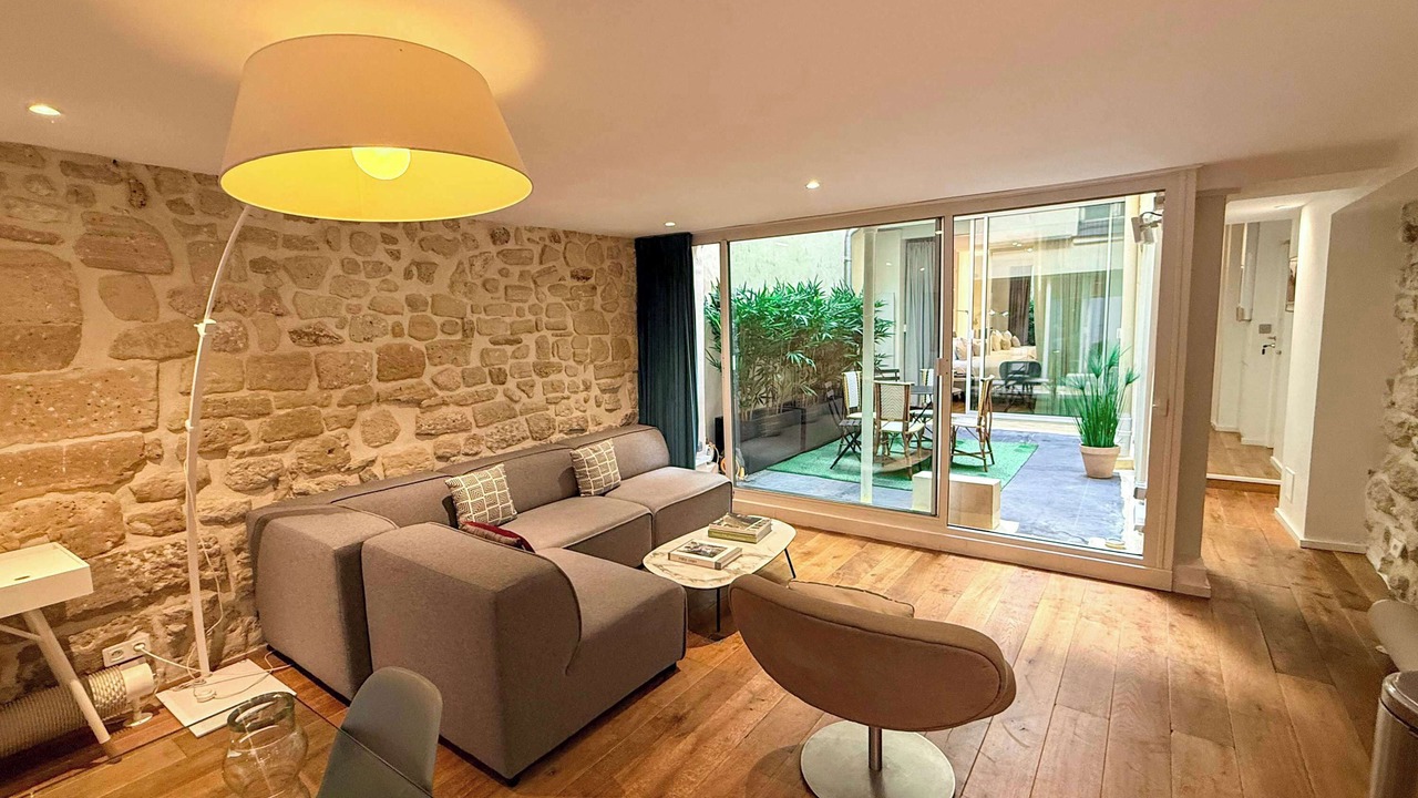Photo of Livingroom in Quartier Sainte-Avoye