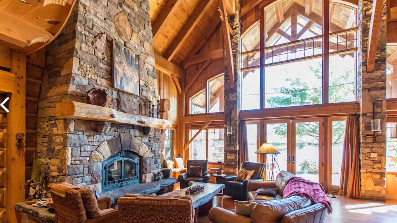 Photo of Livingroom in McDougall