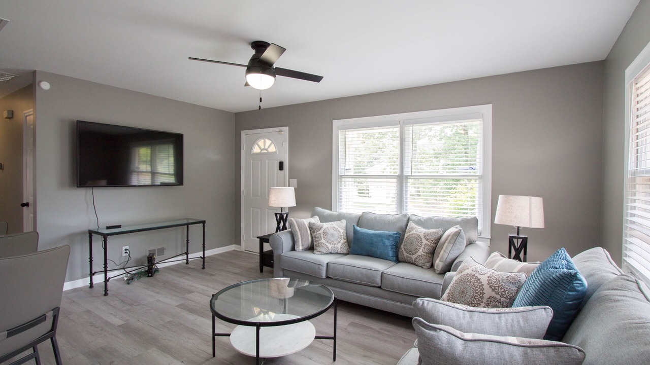 Photo of Livingroom in New Castle