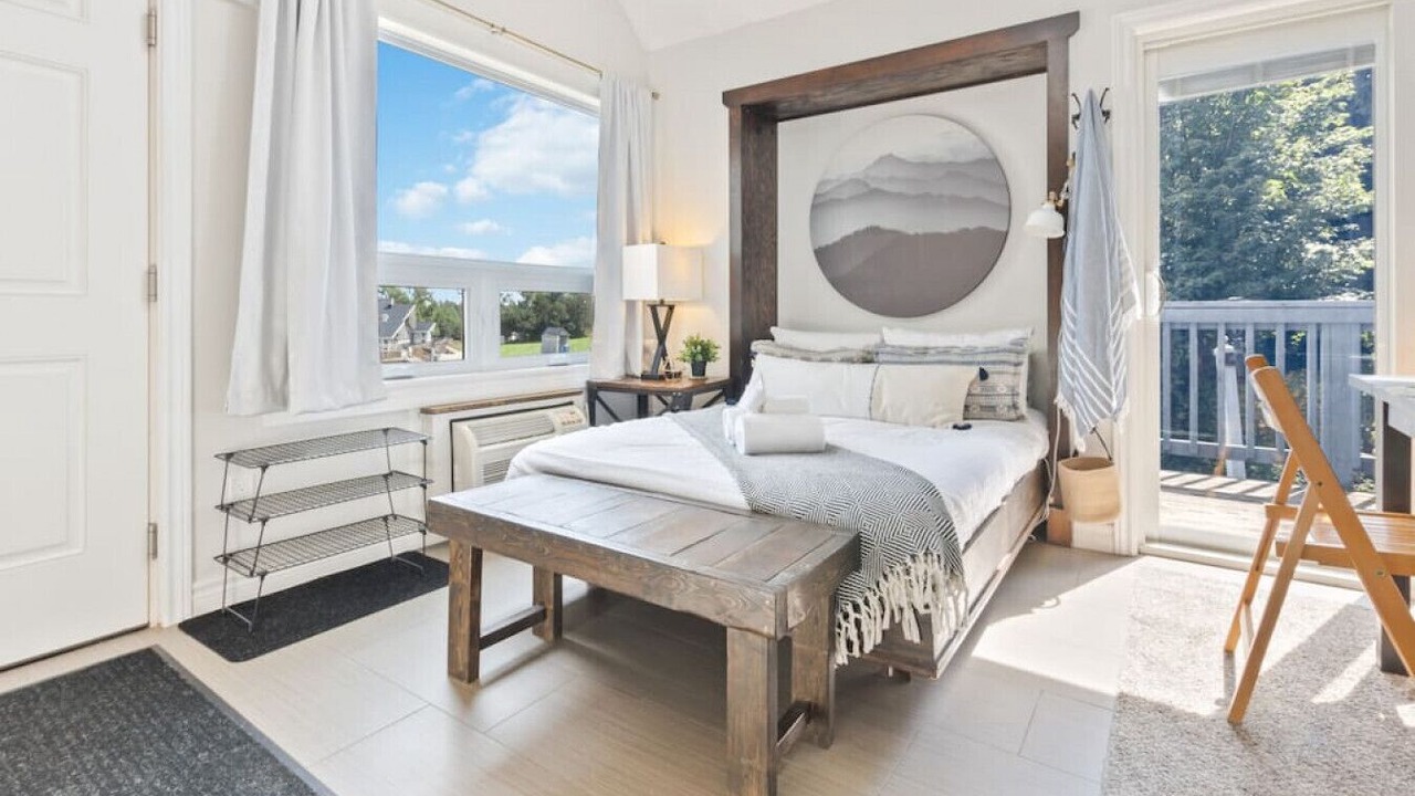 Photo of Bedroom in Craigleith