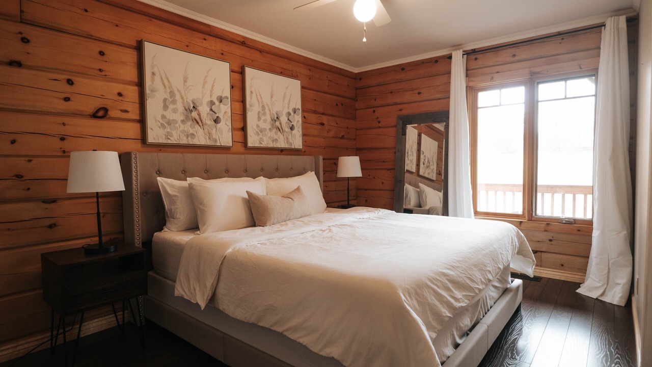 Photo of Bedroom in Madoc