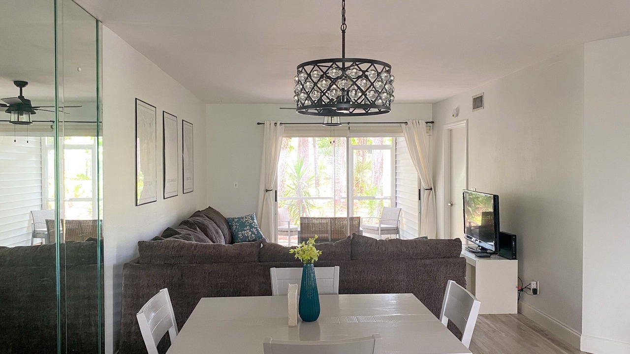 Photo of Livingroom in Kings Lake