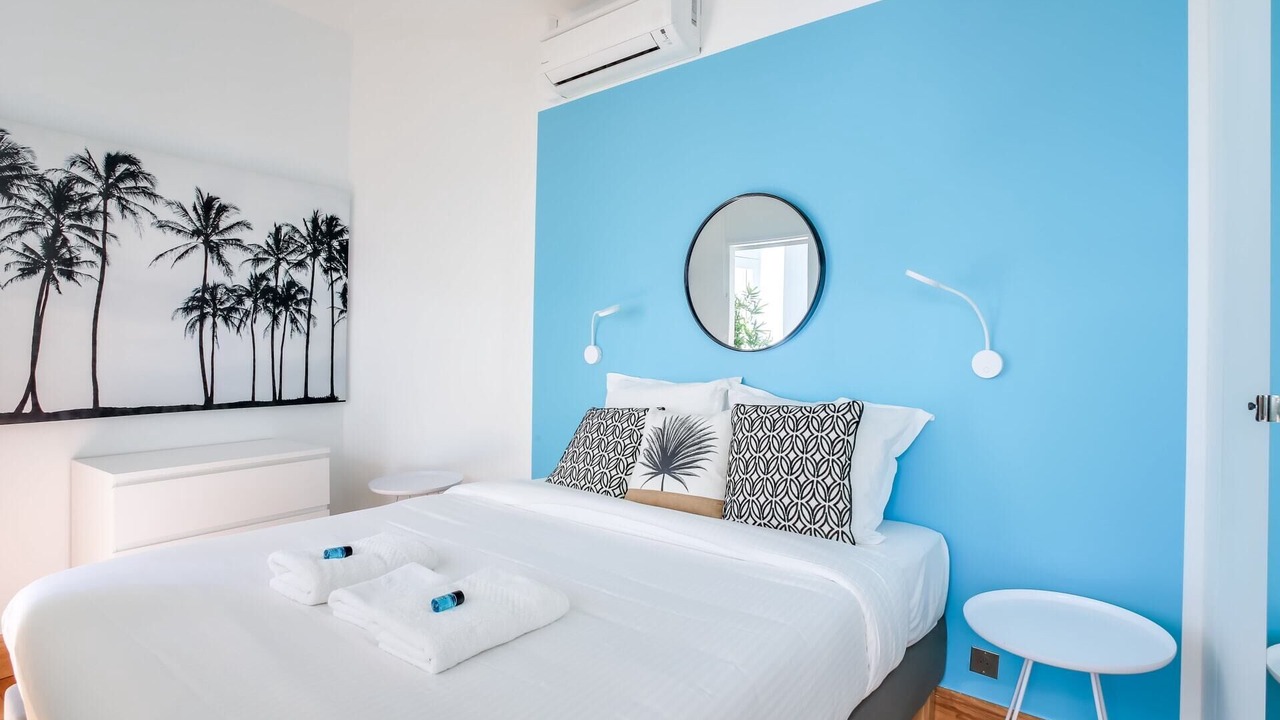 Photo of Bedroom in Republique–Point-du-Jour