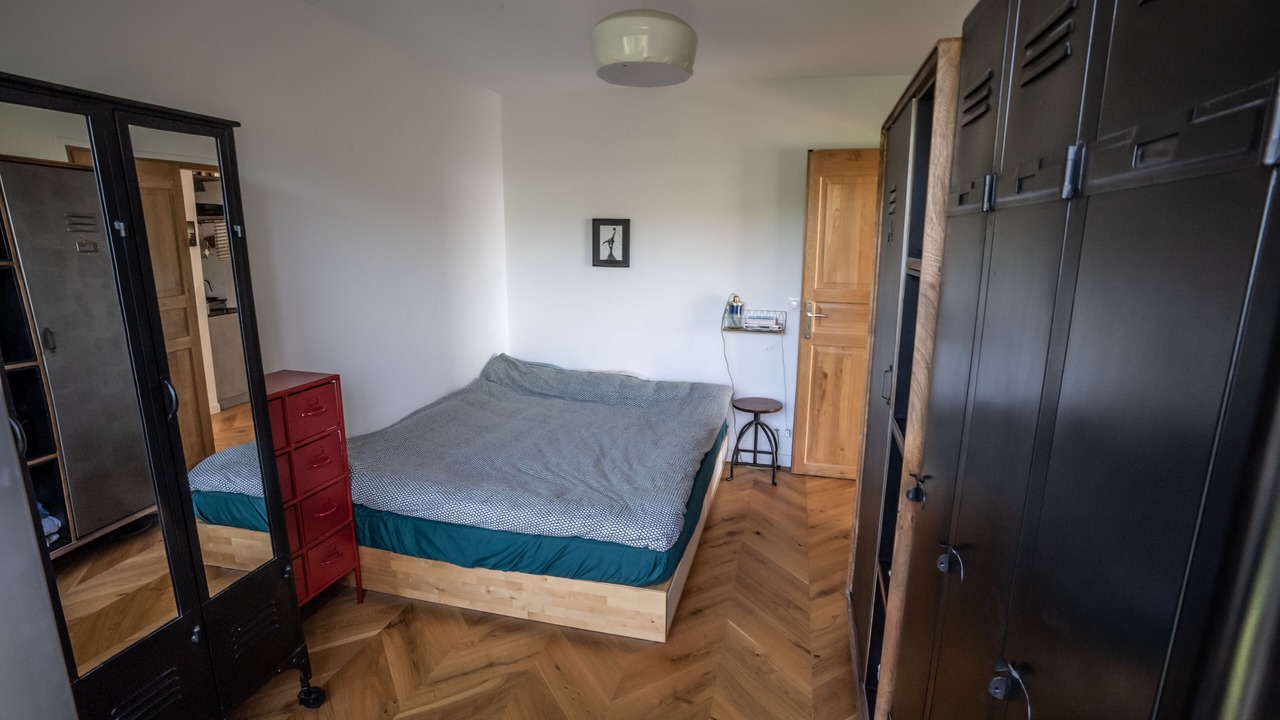 Photo of Bedroom in Combat