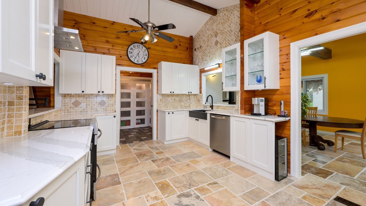 Photo of Kitchen in Mulmur
