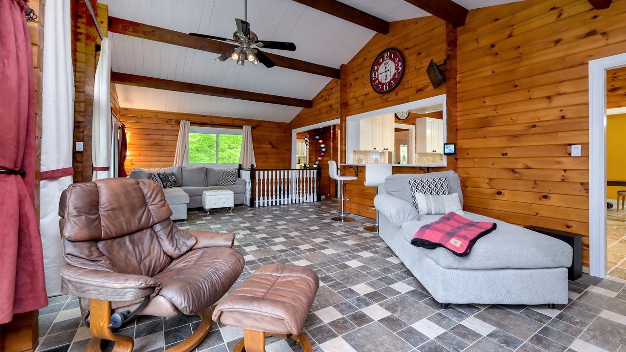 Photo of Livingroom in Mulmur