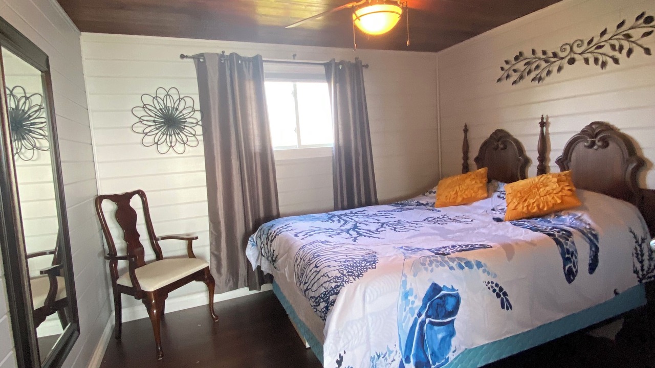 Photo of Bedroom in Ashfield-Colborne-Wawanosh