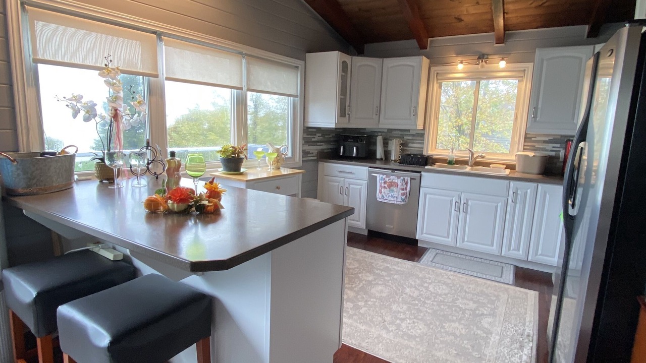 Photo of Kitchen in Ashfield-Colborne-Wawanosh