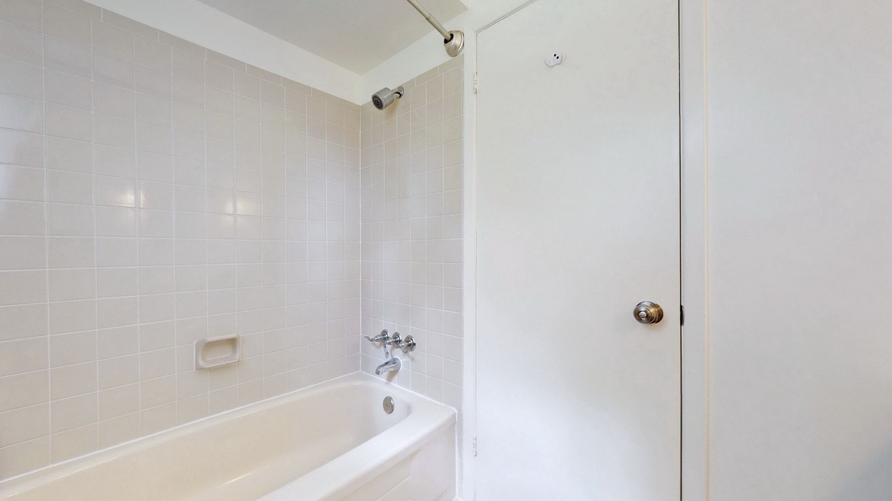 Photo of Bathroom in King