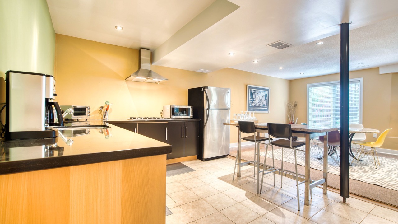 Photo of Kitchen in Central Erin Mills