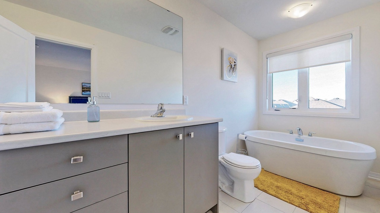 Photo of Bathroom in Brampton