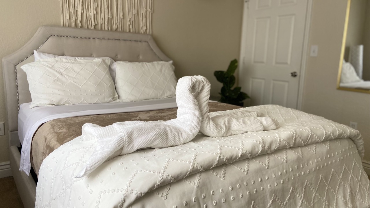 Photo of Bedroom in Oak Ridge