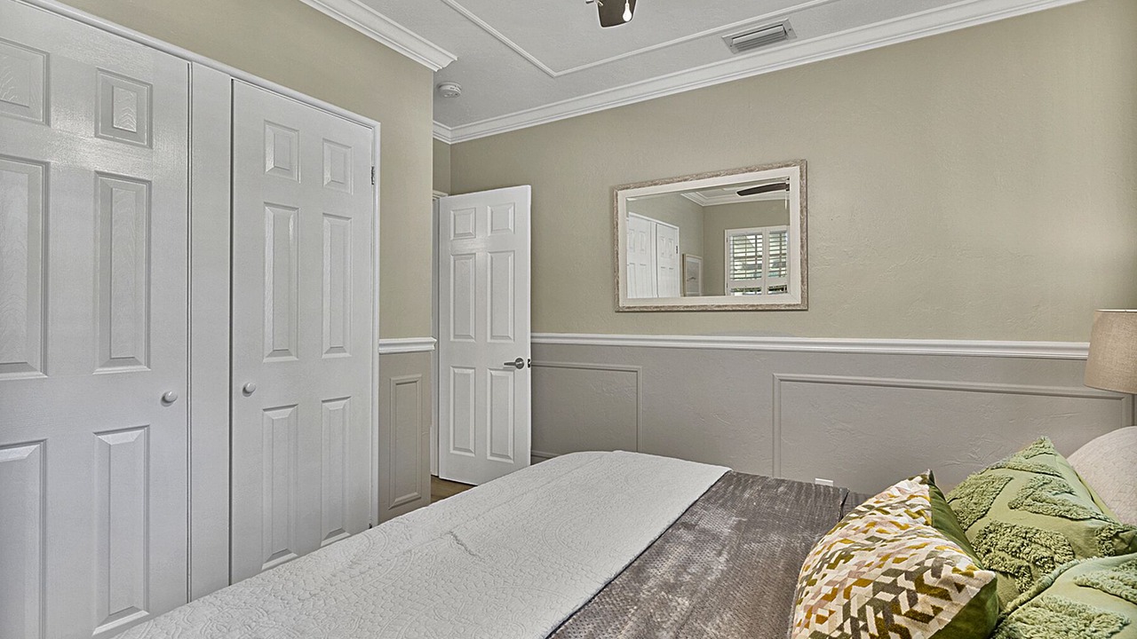 Photo of Bedroom in Poinsettia Heights