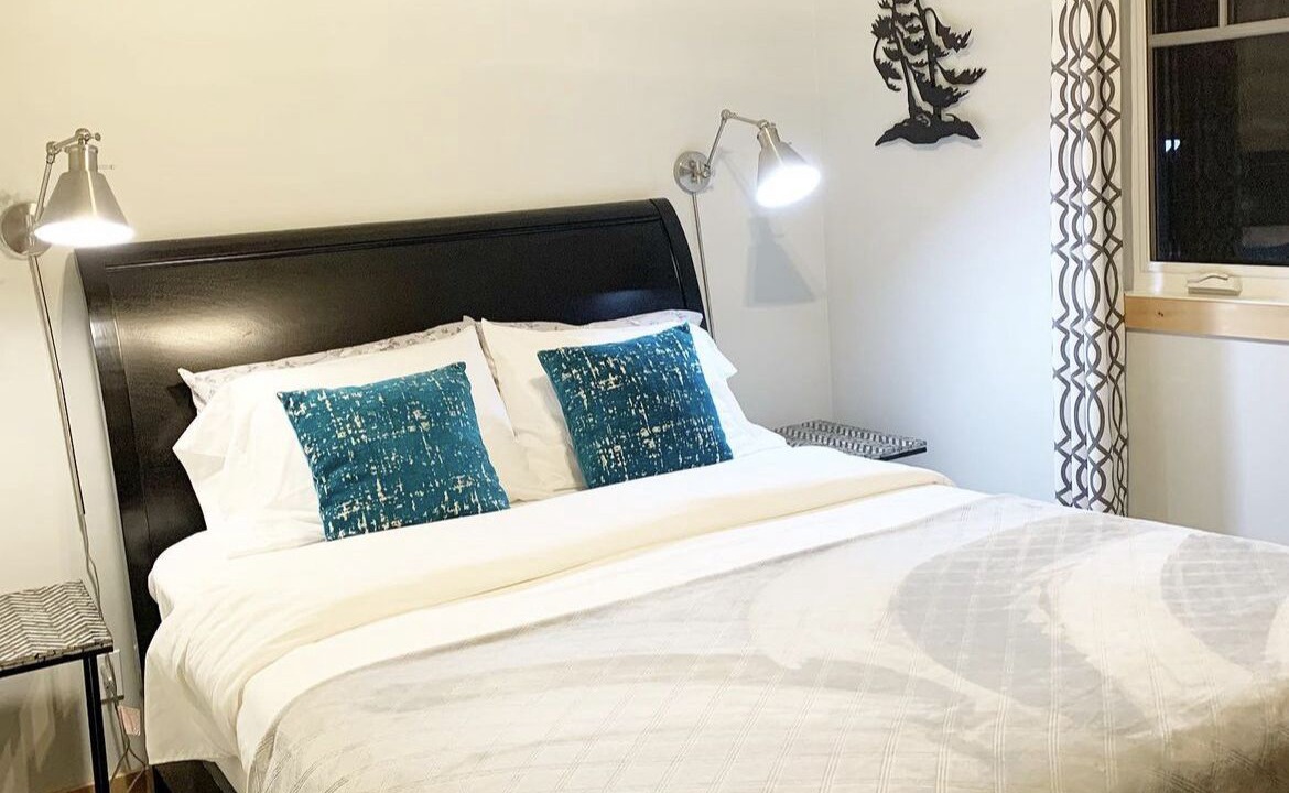 Photo of Bedroom in Muskoka Lakes