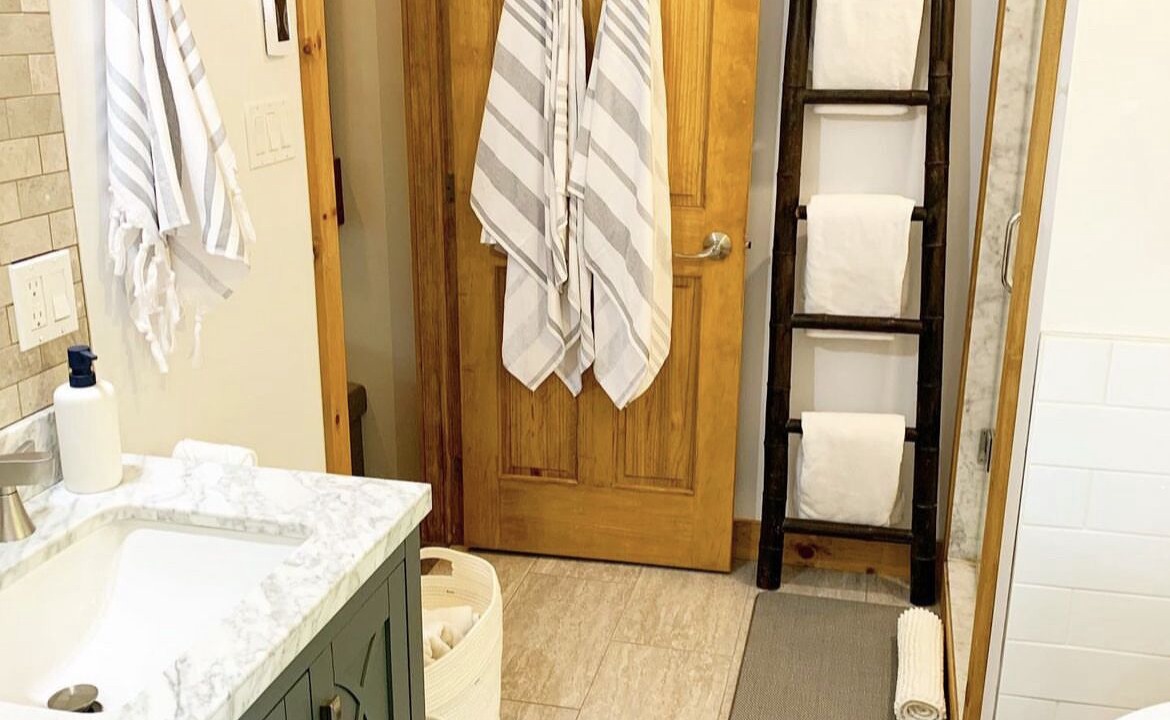 Photo of Bathroom in Muskoka Lakes