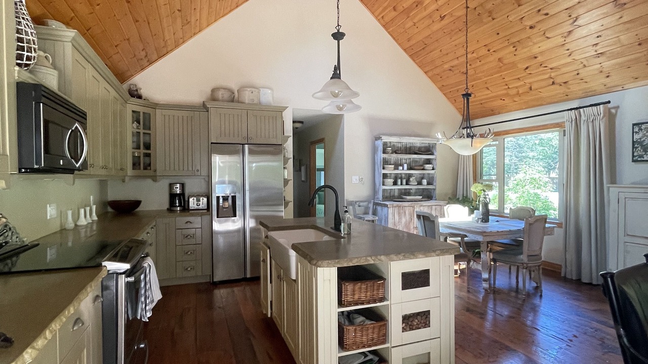 Photo of Kitchen in Creemore
