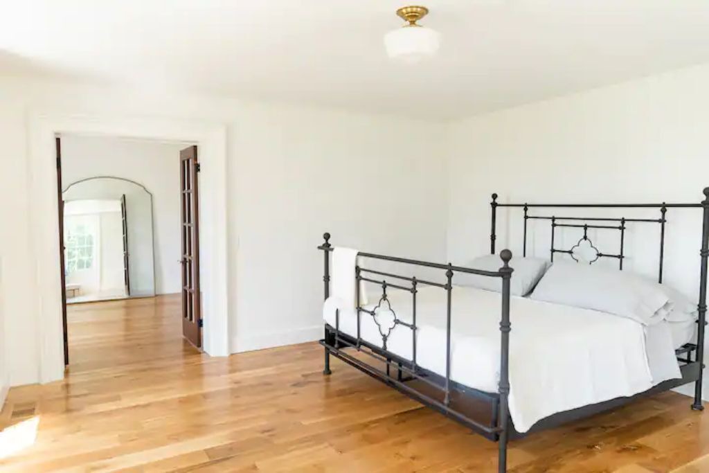 Photo of Bedroom in Manlius