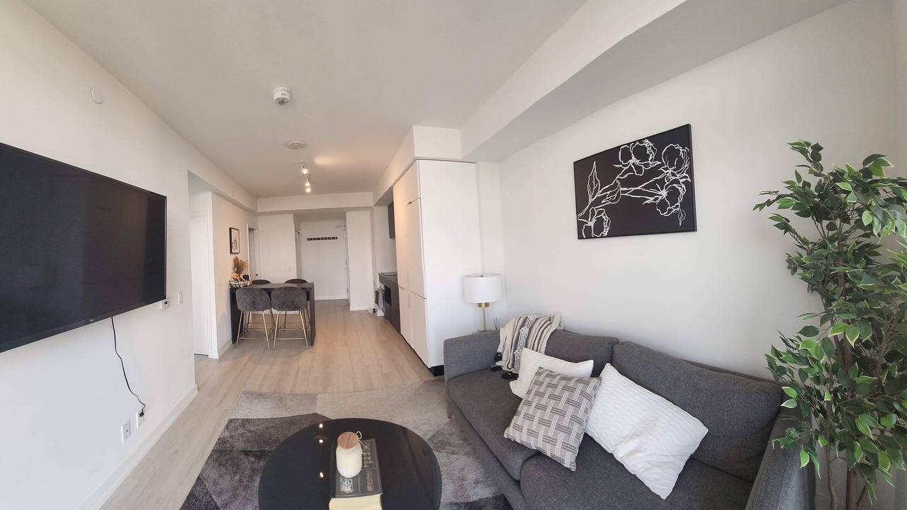Photo of Livingroom in Mount Pleasant West