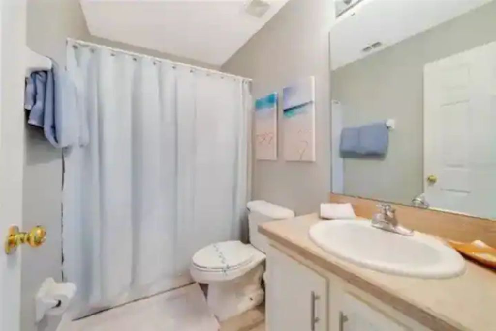 Photo of Bathroom in Lake Wilson Preserve