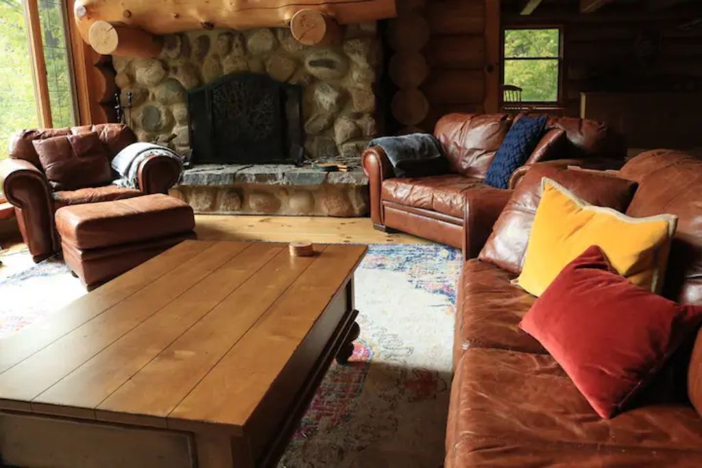 Photo of Livingroom in Mulmur