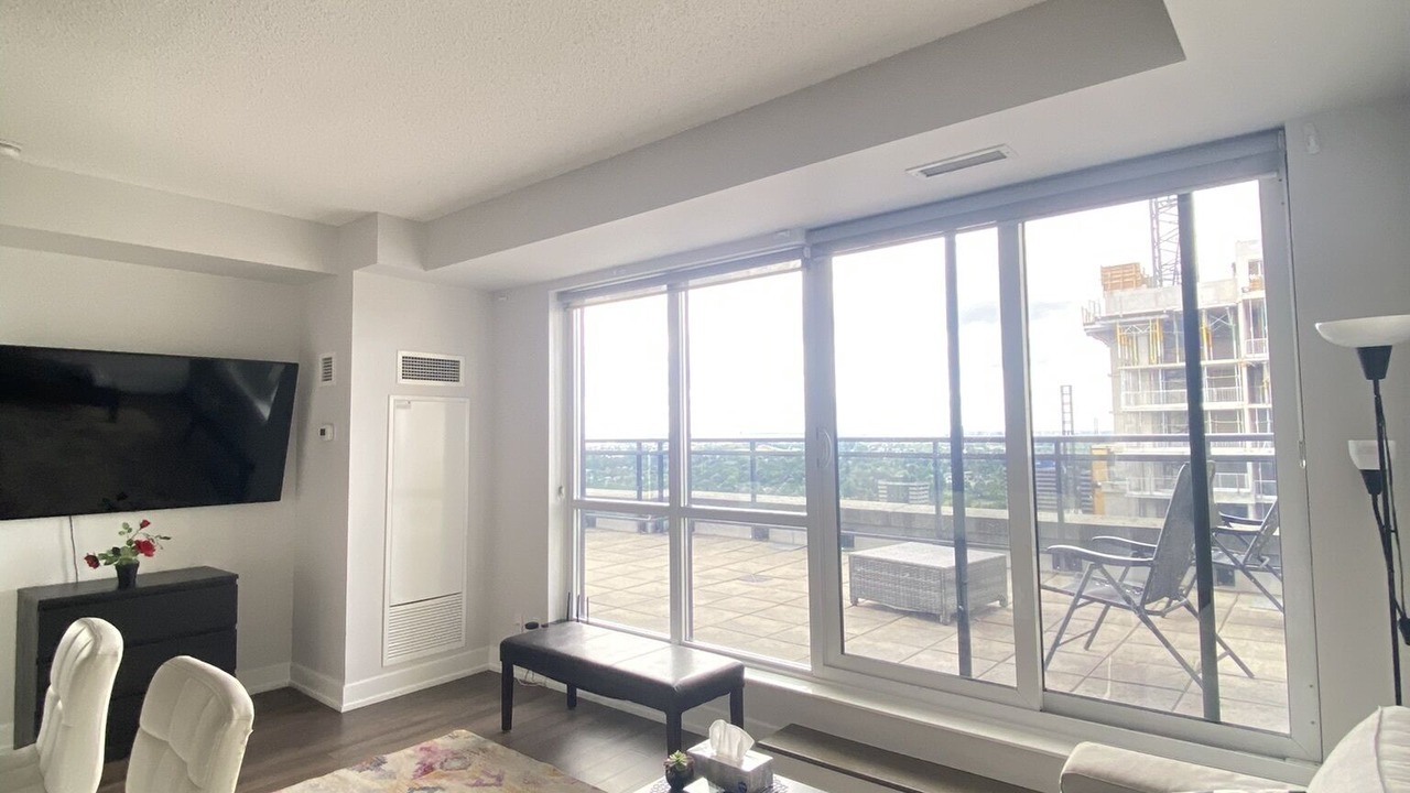 Photo of Livingroom in Islington - City Centre West