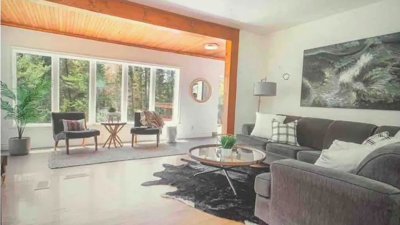 Photo of Livingroom in Markdale
