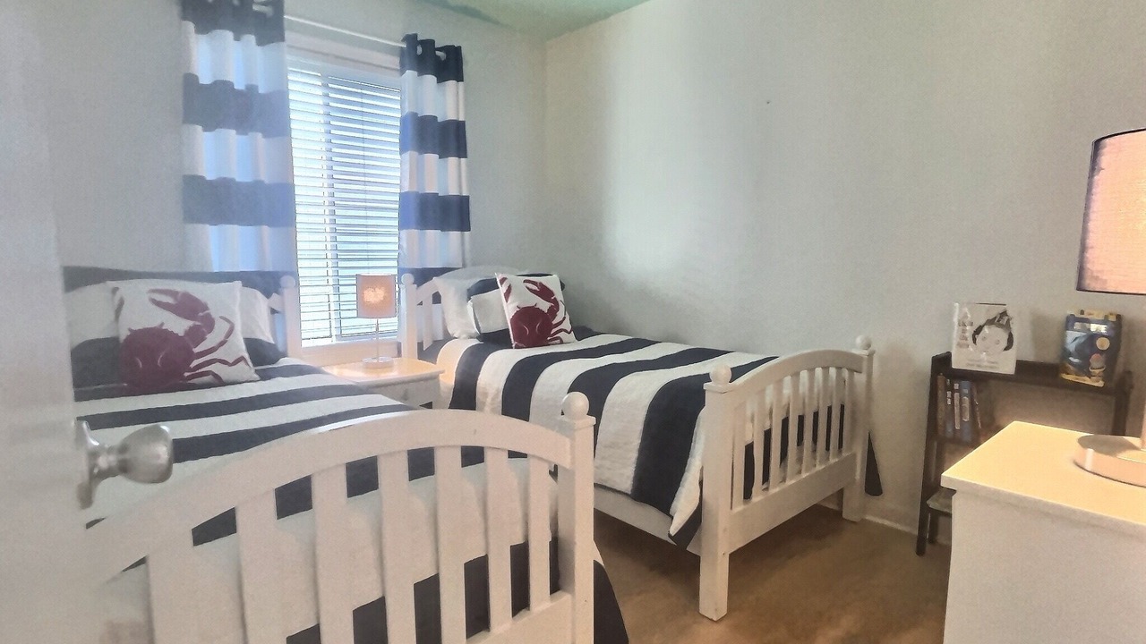 Photo of Bedroom in Caine Woods