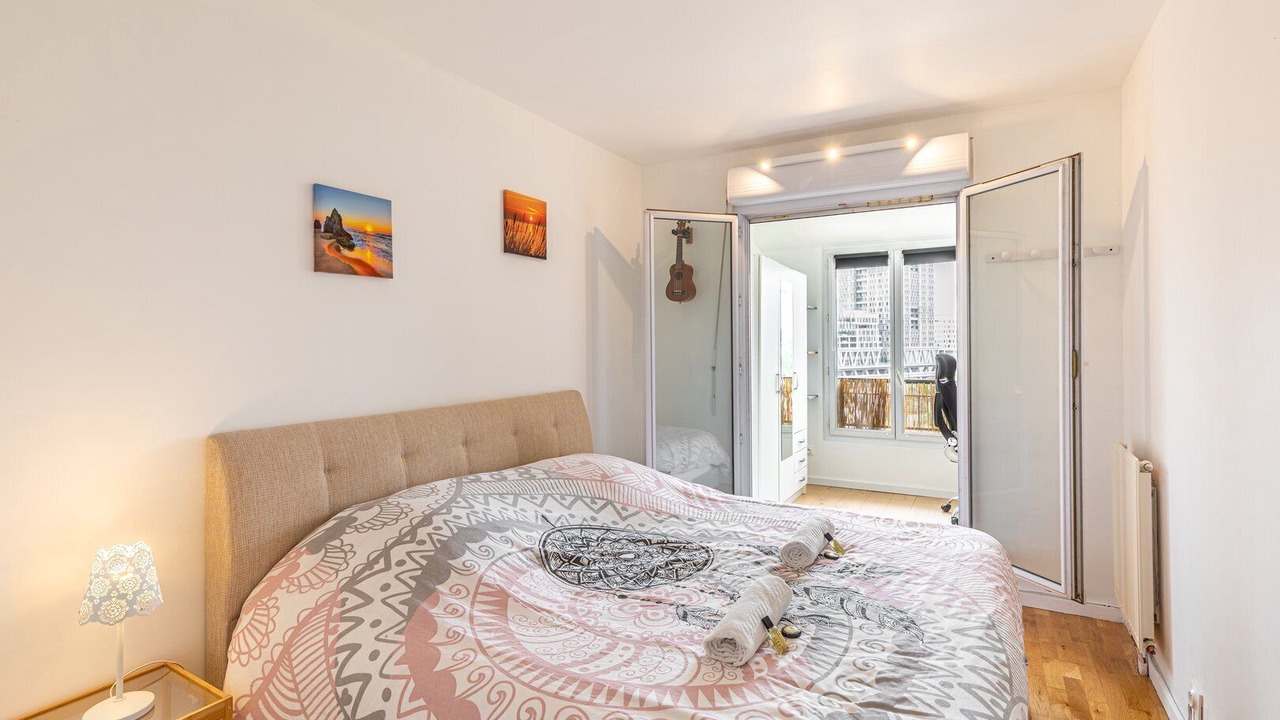 Photo of Bedroom in Faubourg de l'Arche