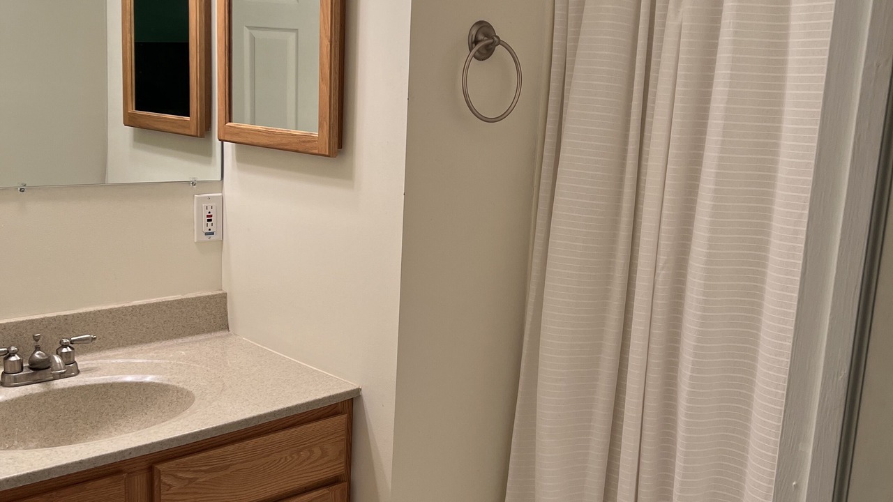 Photo of Bathroom in Centre Hall