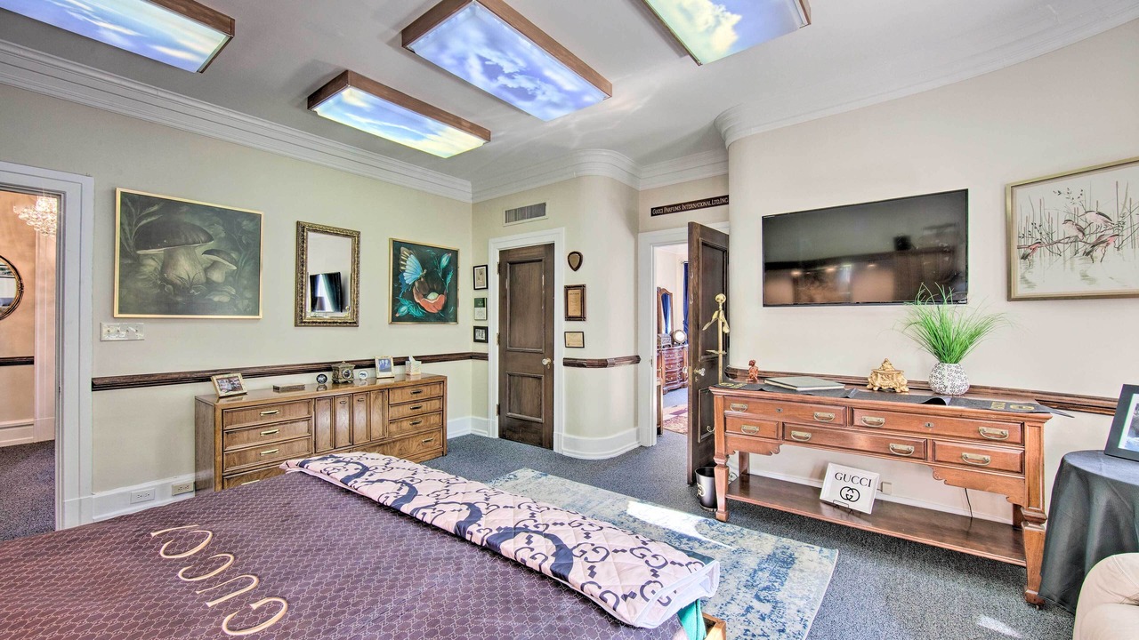 Photo of Bedroom in Annville
