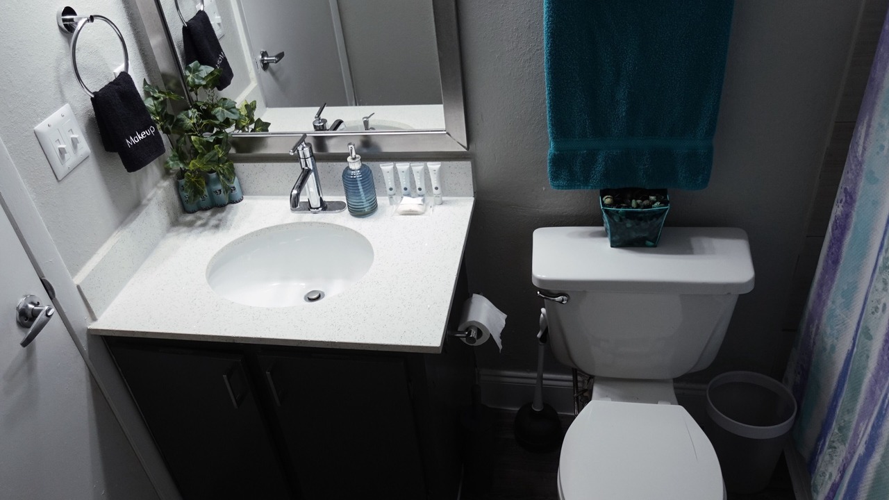 Photo of Bathroom in Oak Ridge