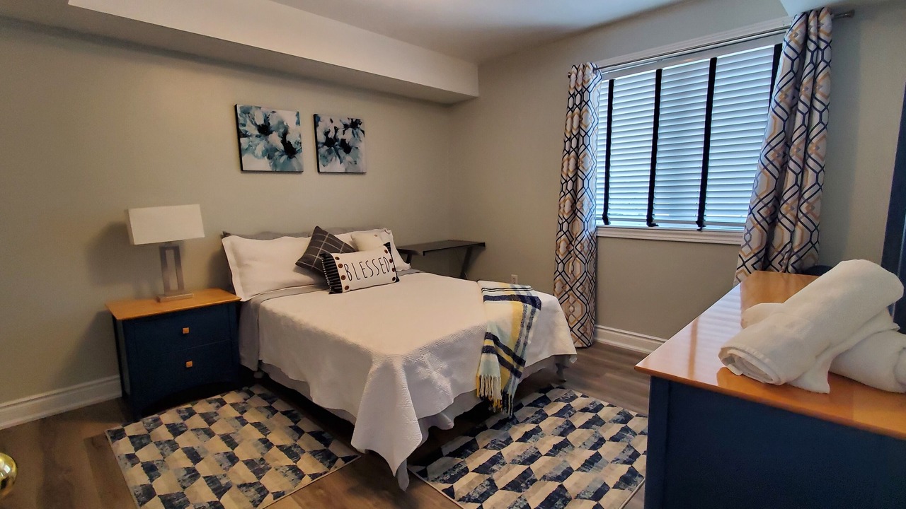 Photo of Bedroom in Mississauga