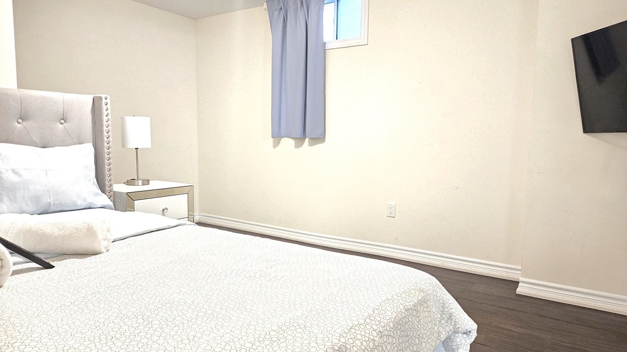 Photo of Bedroom in Innisfil
