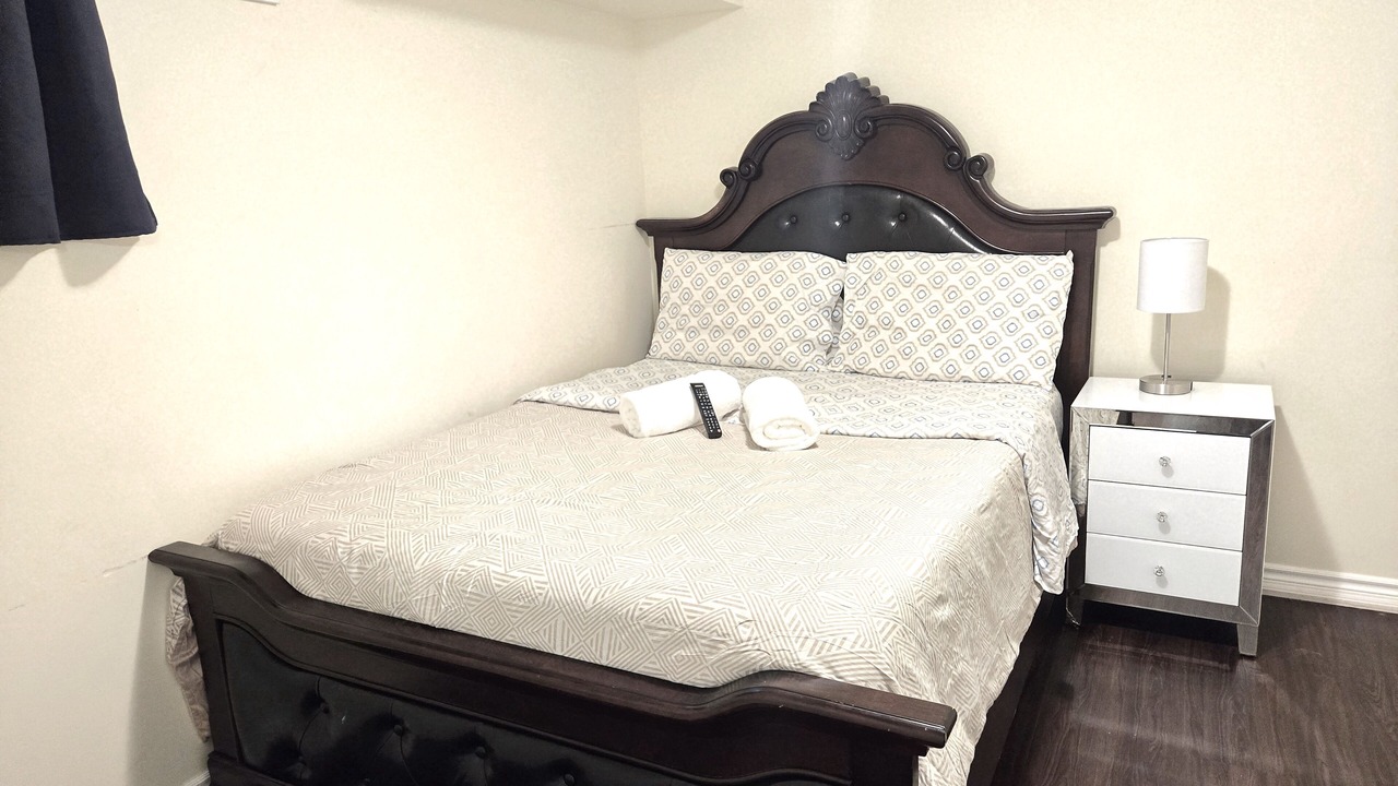 Photo of Bedroom in Innisfil