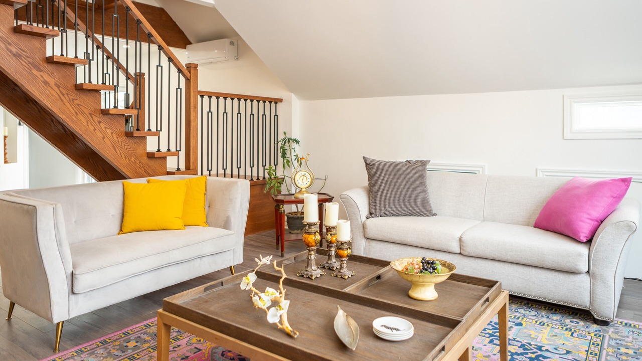 Photo of Livingroom in Jacksons Point