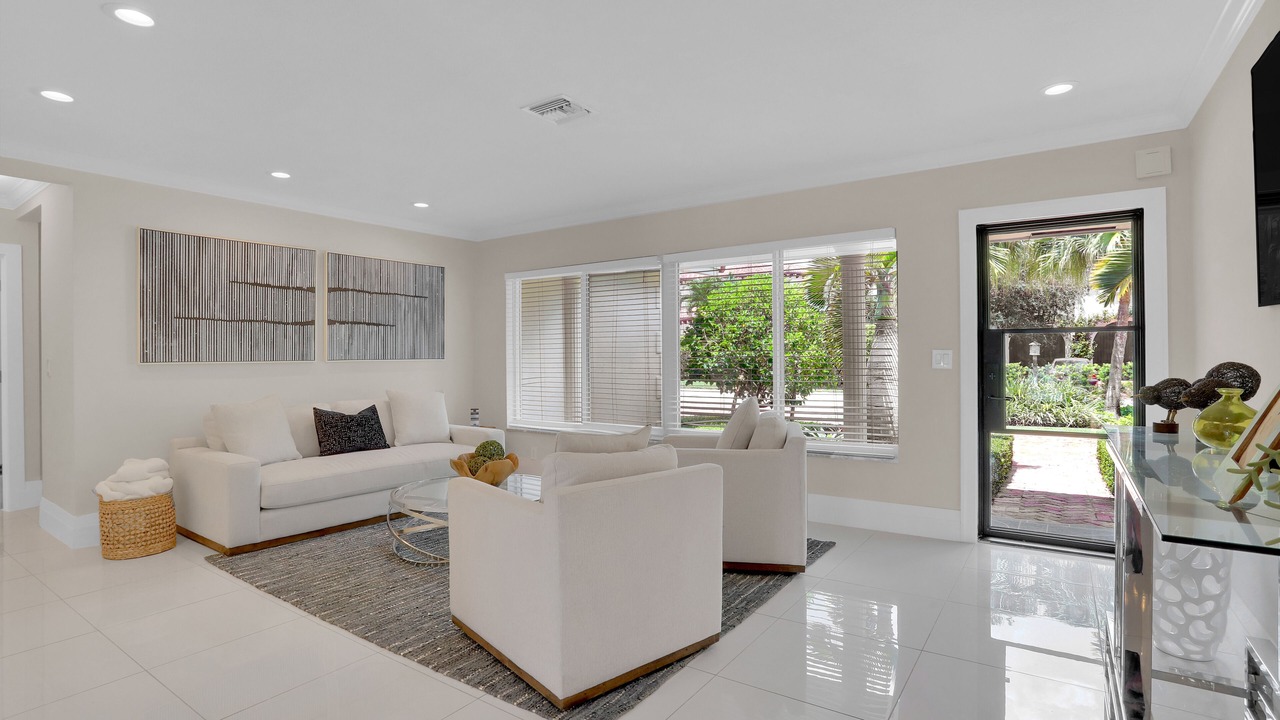 Photo of Livingroom in Boca Raton