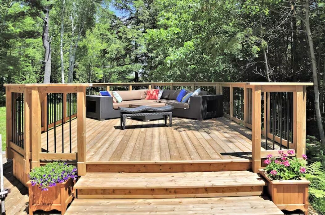 Photo of Patio Balcony in Kawartha Lakes