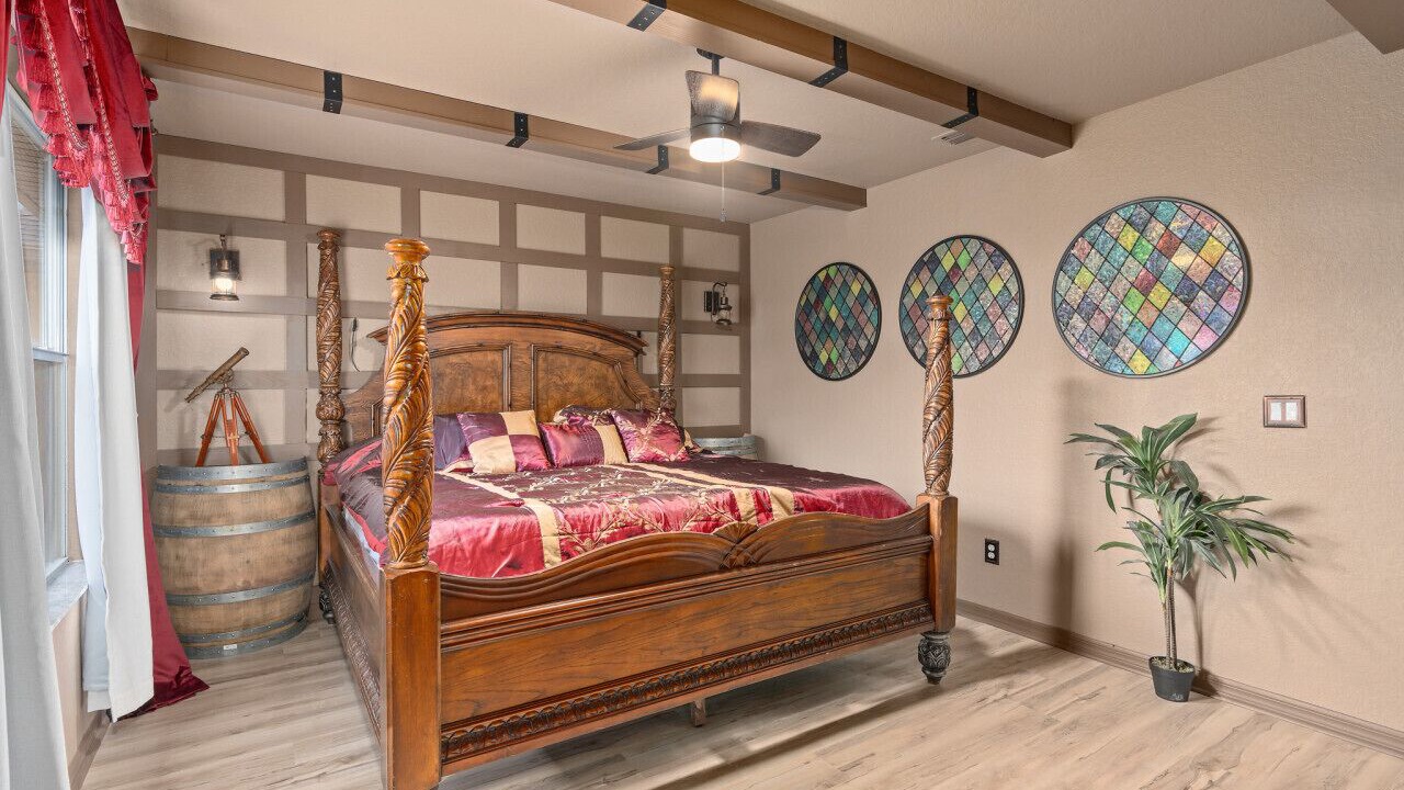 Photo of Bedroom in Regal Palms