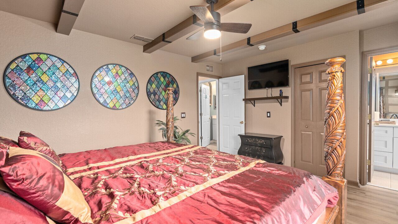 Photo of Bedroom in Regal Palms