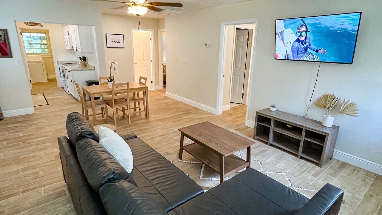Photo of Livingroom in Leesburg