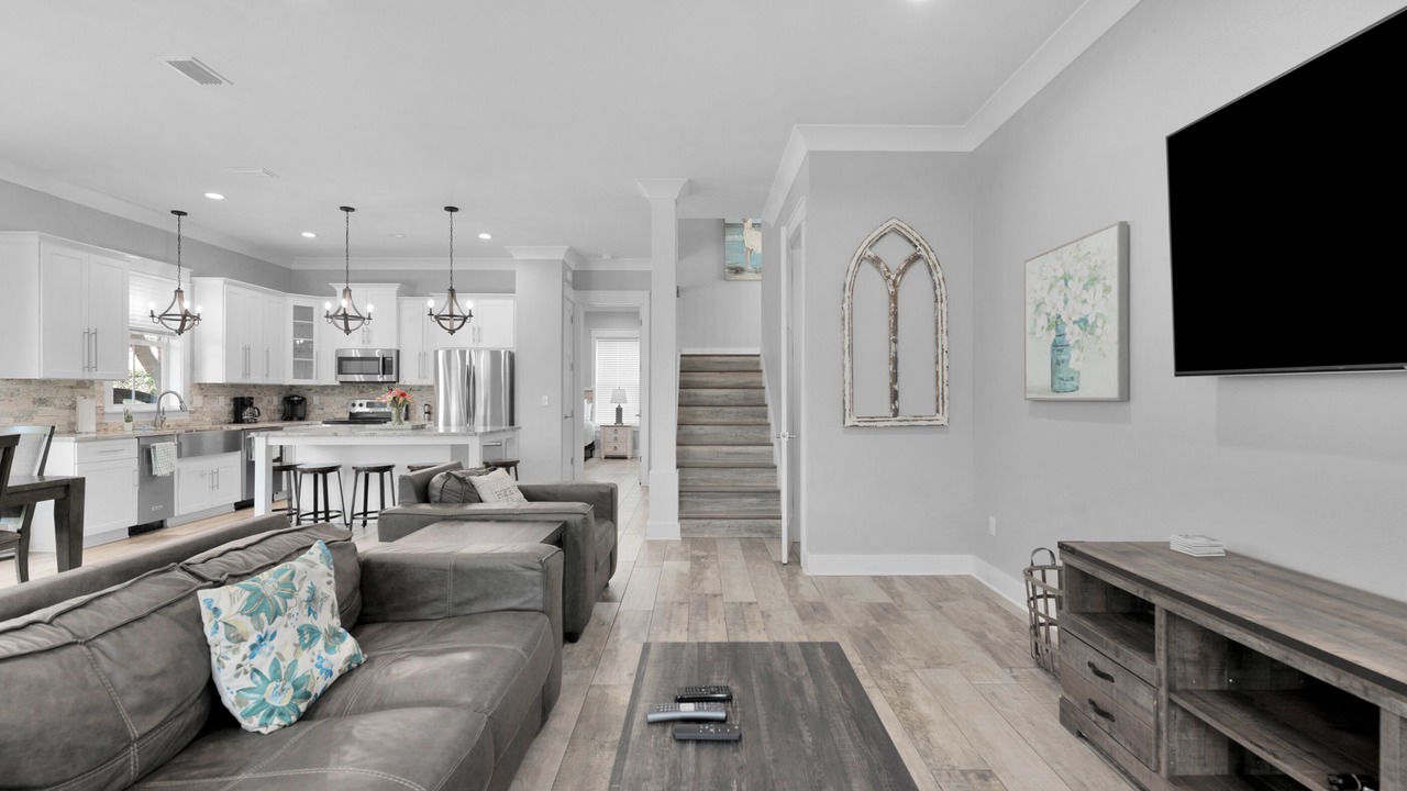 Photo of Livingroom in Emerald Waters Village