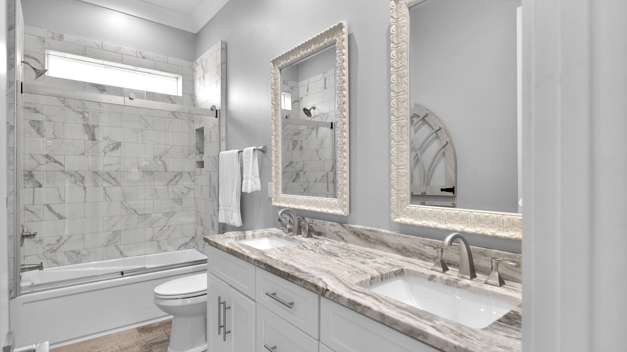Photo of Bathroom in Emerald Waters Village