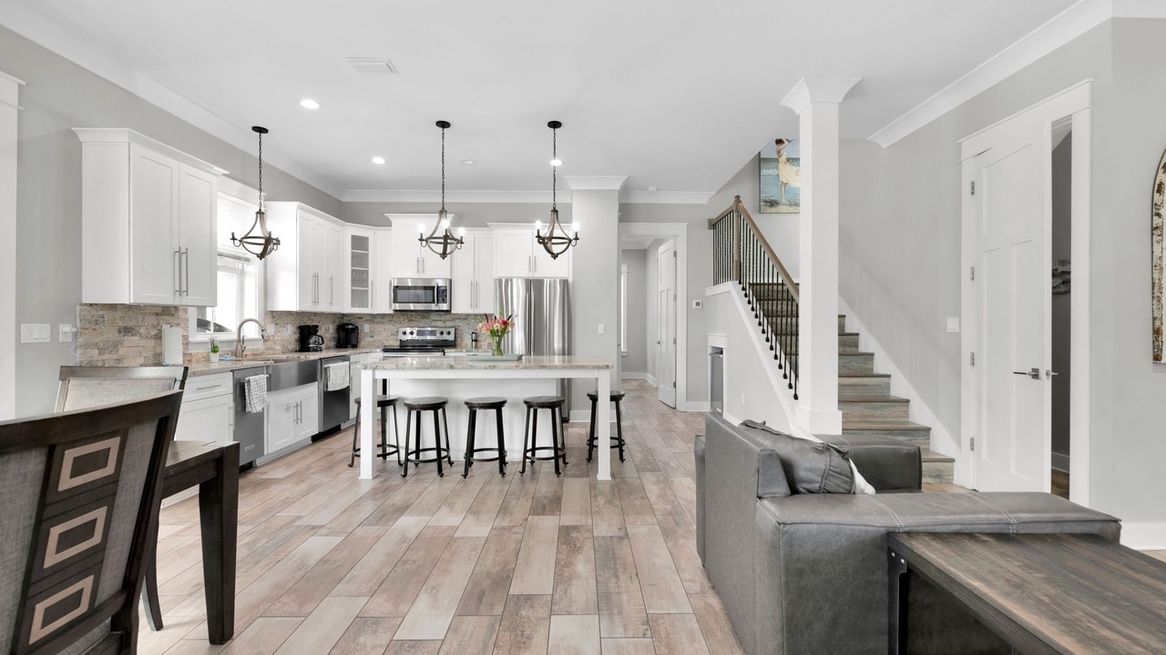 Photo of Kitchen in Emerald Waters Village