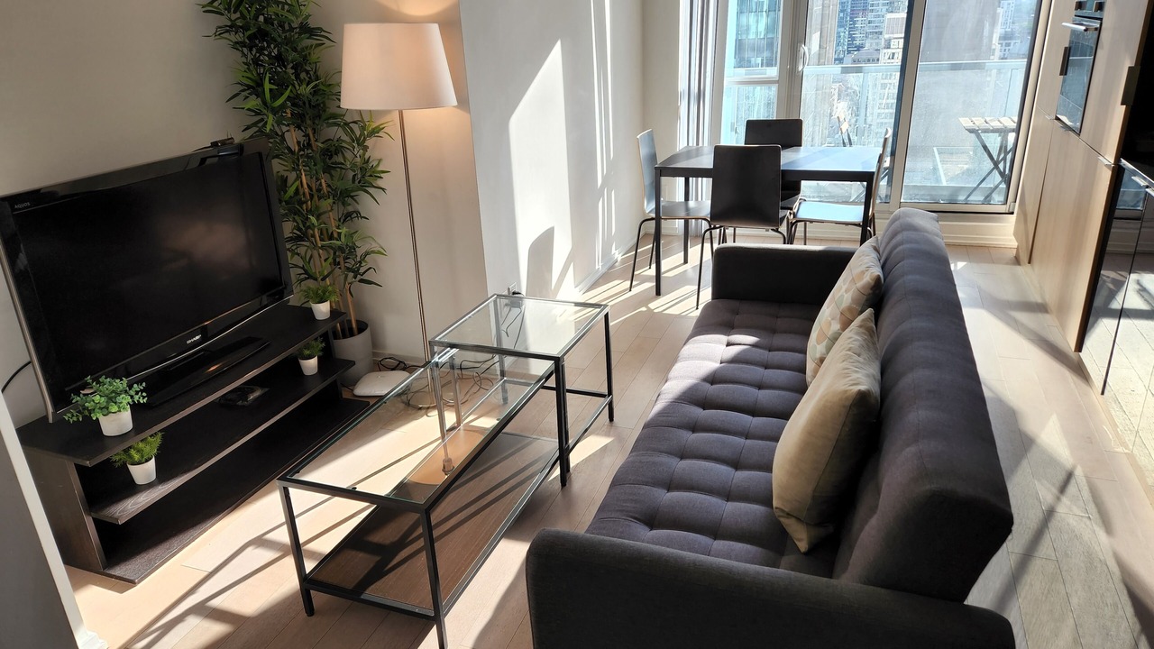 Photo of Livingroom in Financial District