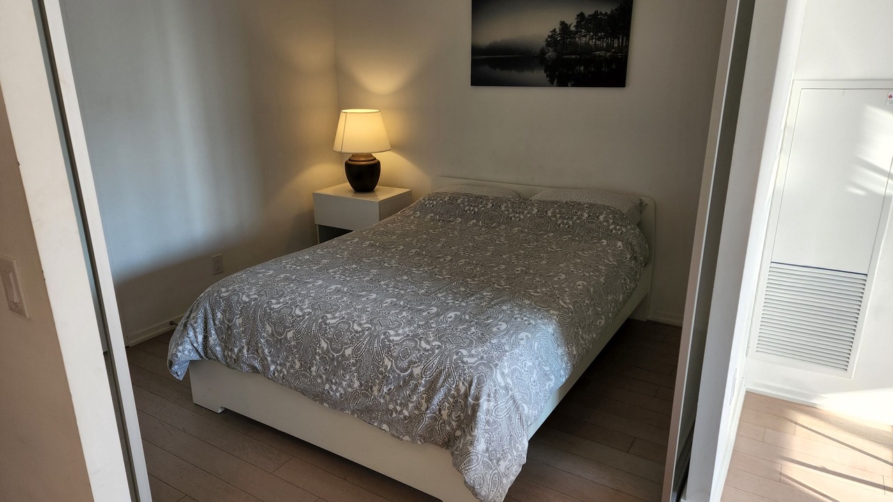 Photo of Bedroom in Financial District