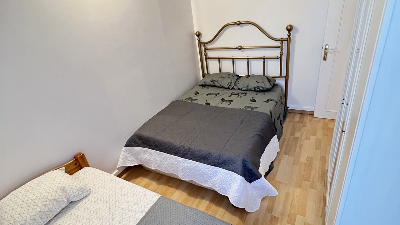 Photo of Bedroom in Bagneux